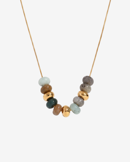 Mia necklace