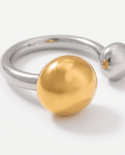 Adela ring