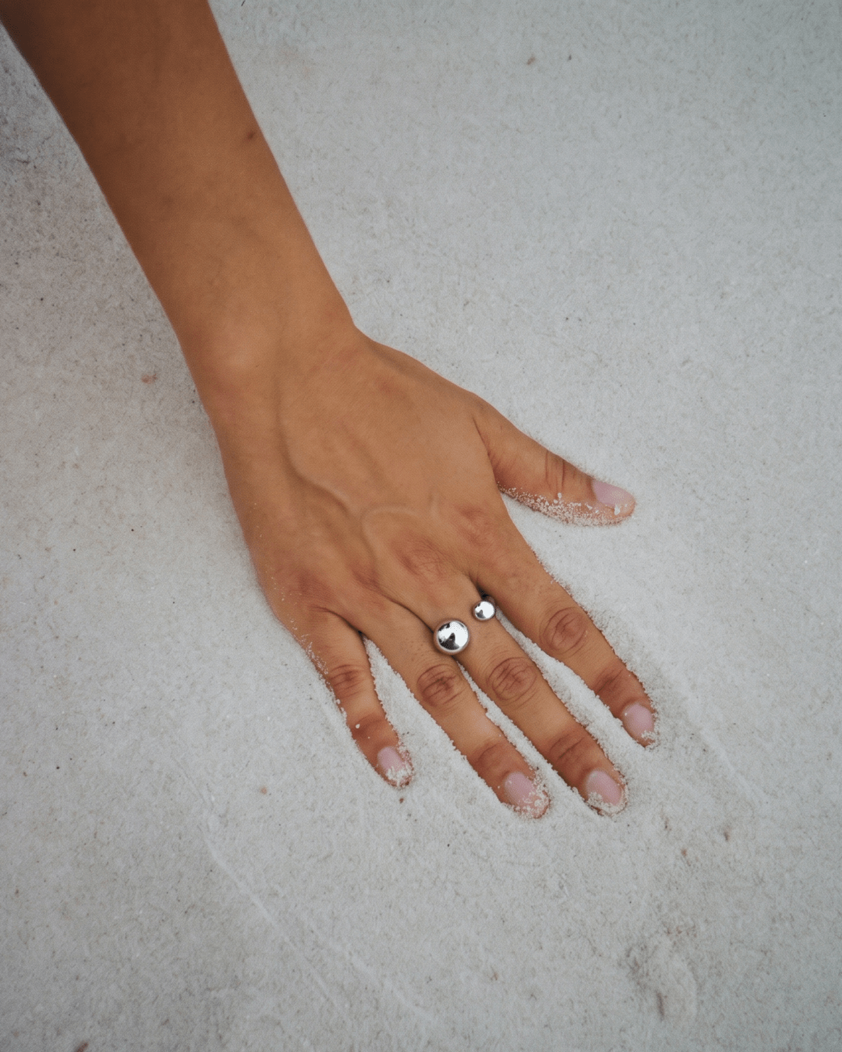Adela ring