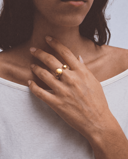 Adela ring