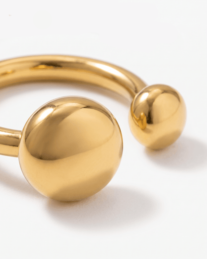 Adela ring