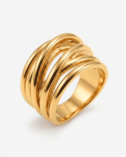 Amadora ring