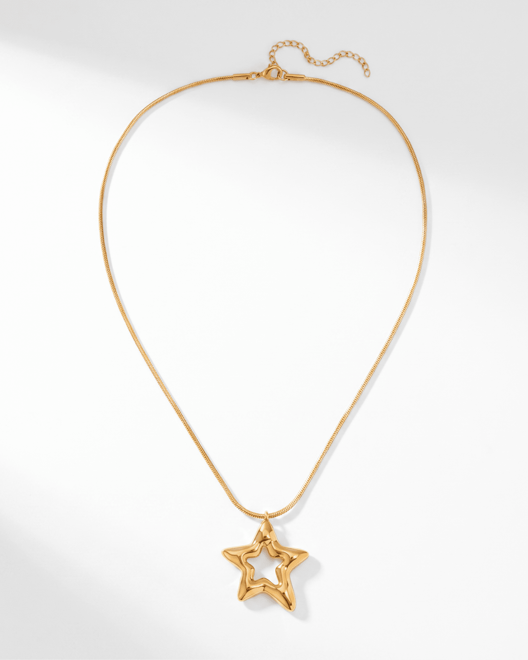 Bodega necklace