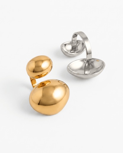 Bossy ring