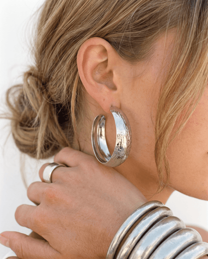 Cara hoops