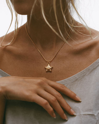 Carys necklace