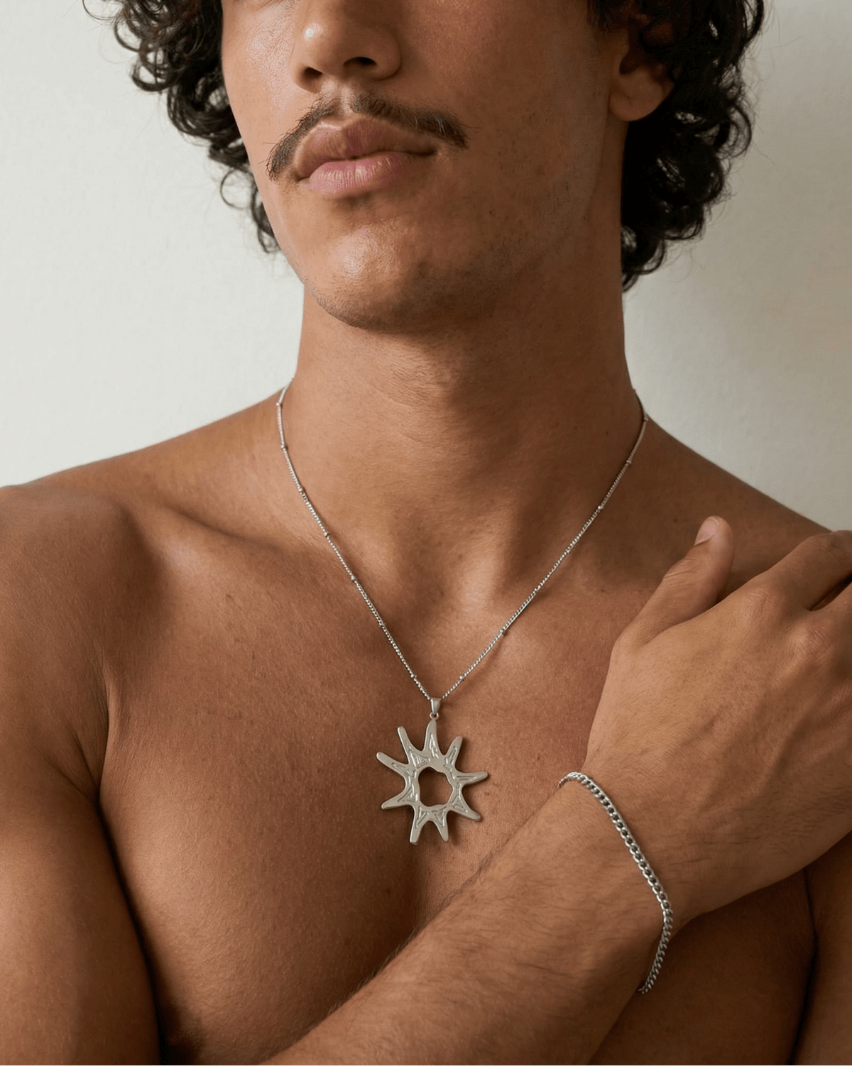 Dina necklace