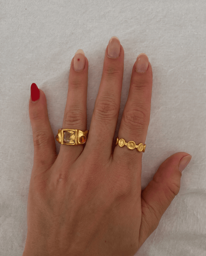 Myrthe ring