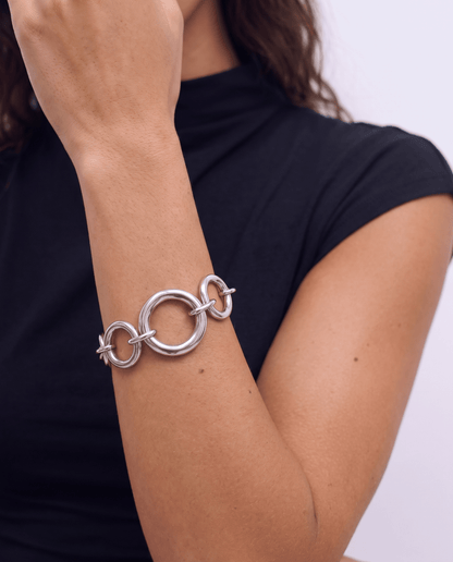 Fem bracelet