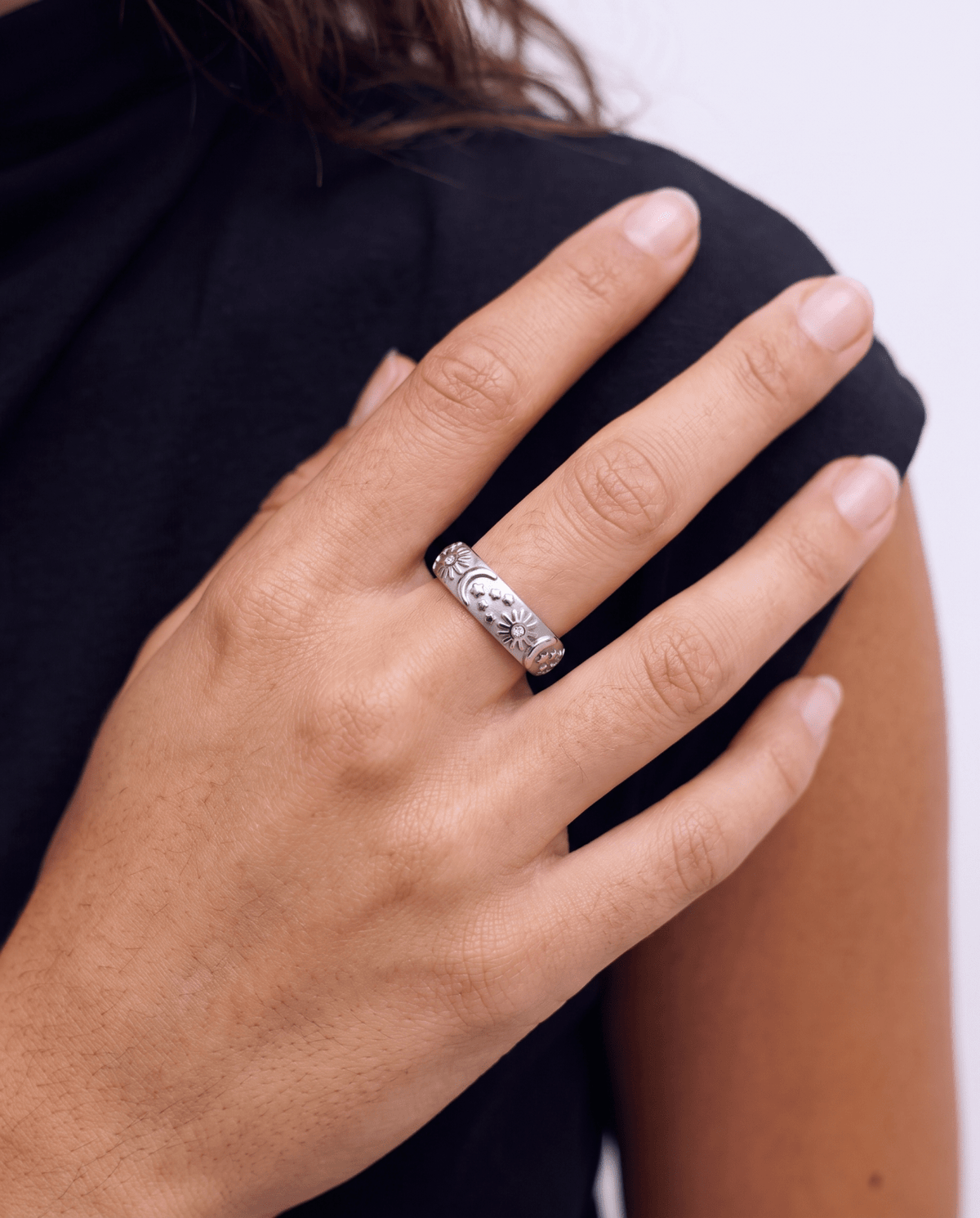 Hana ring