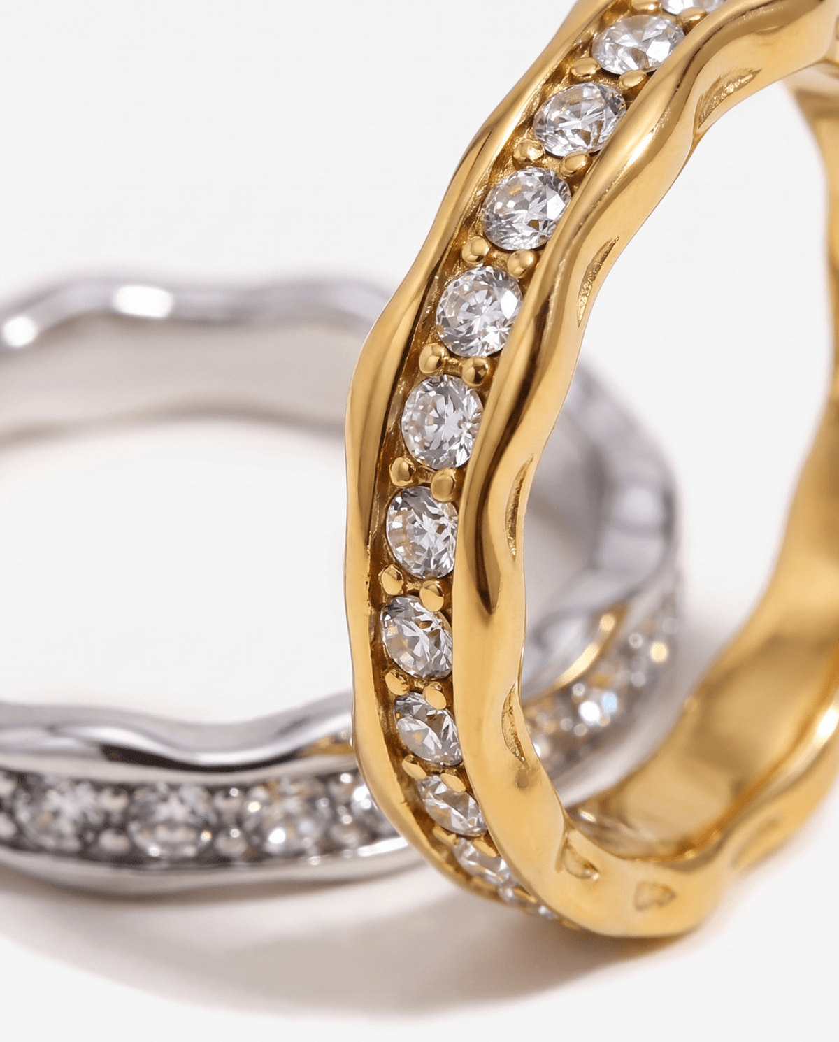 Livia ring