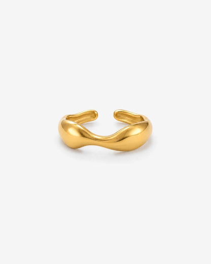 Maeve ring
