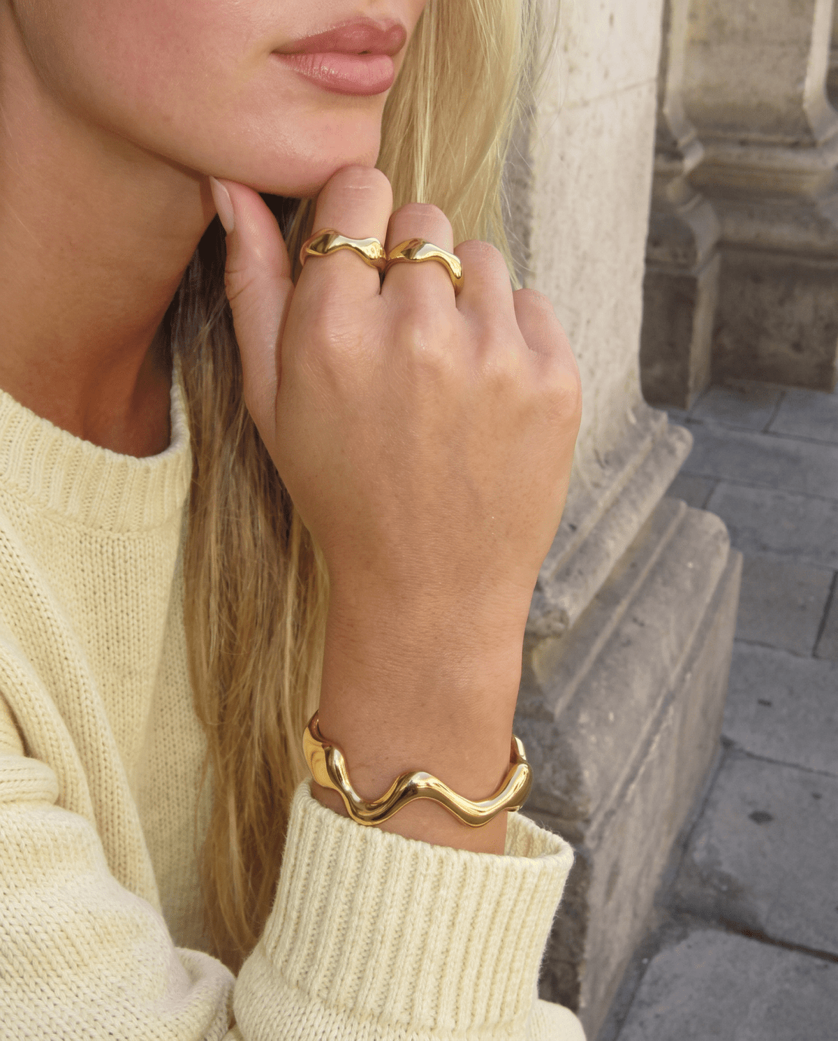 Maeve ring