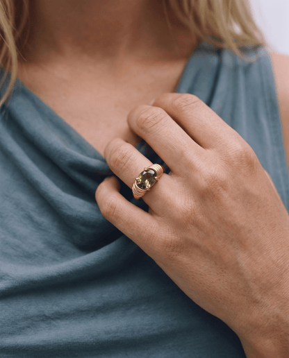Maya ring