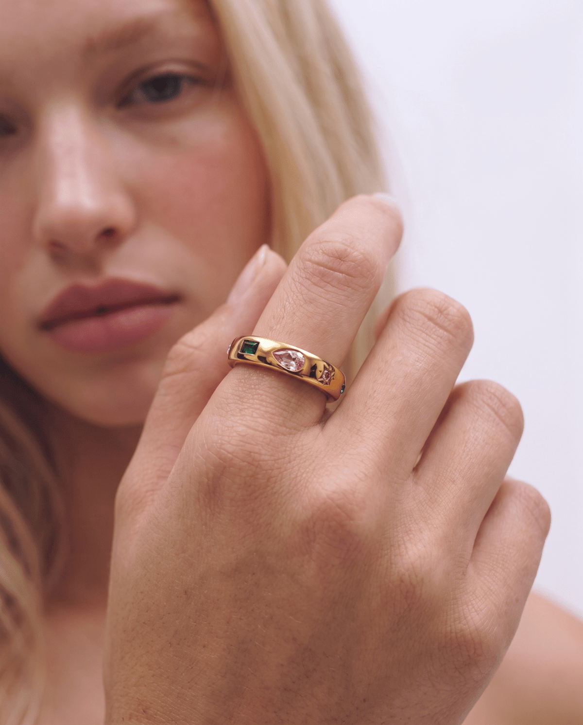 Nubia ring