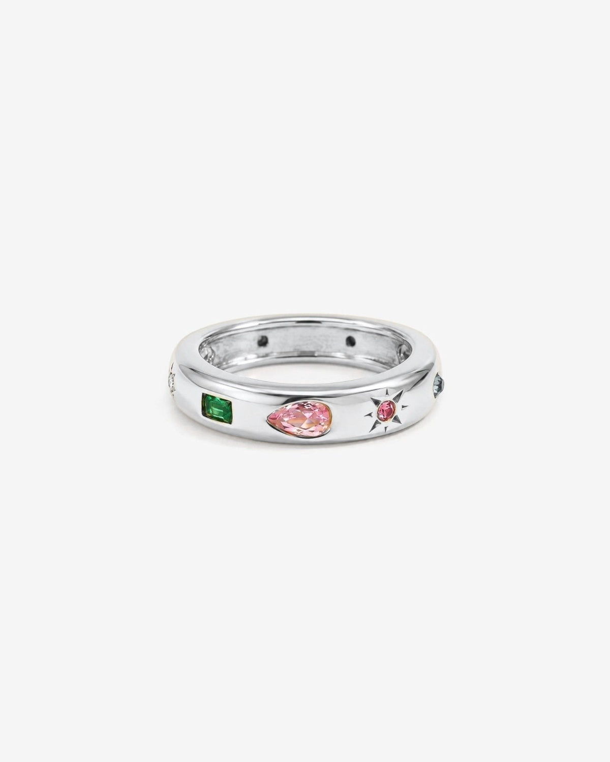 Nubia ring