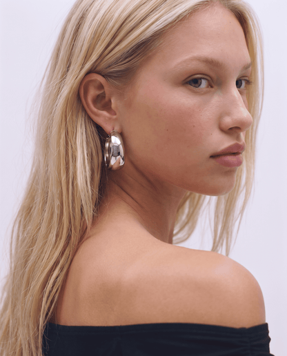 Poza earrings