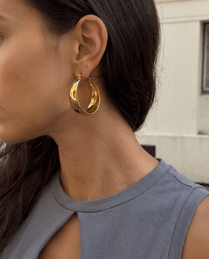 Poza earrings