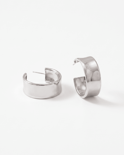 Puck earrings
