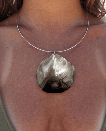 Shell necklace