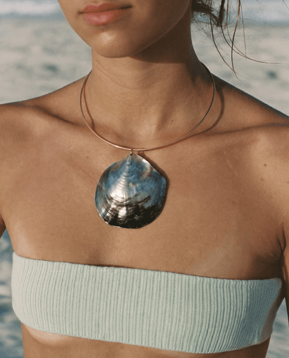 Shell necklace