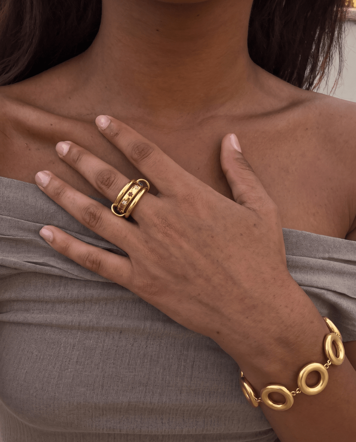 Soho ring