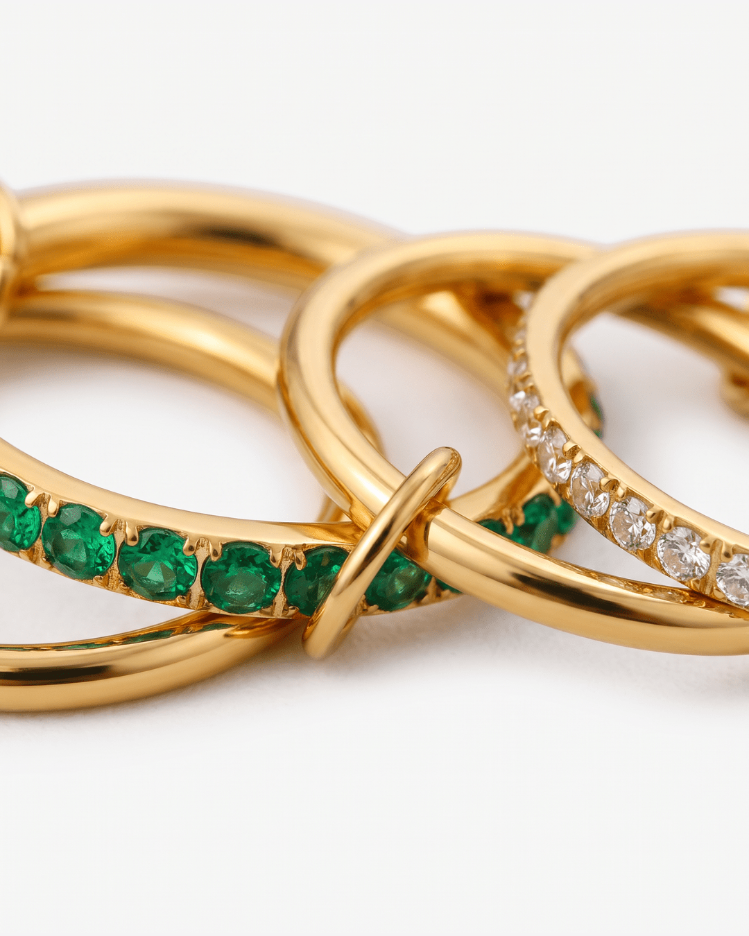 Stella ring