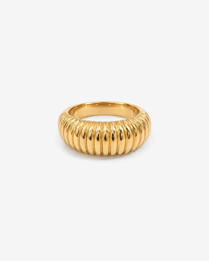 Tess ring