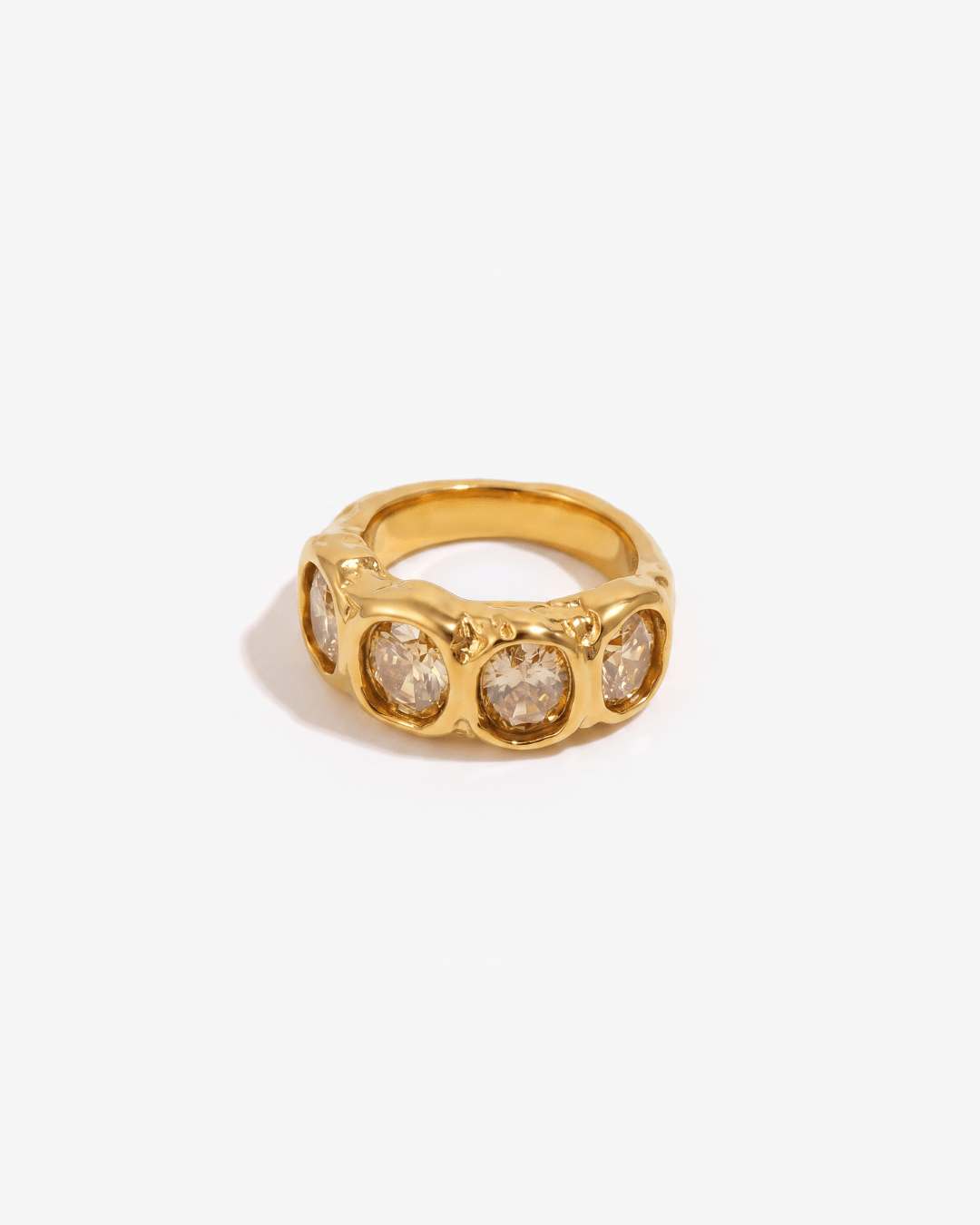Valeria ring